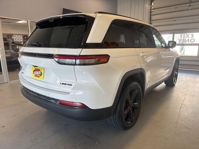 used 2023 Jeep Grand Cherokee car, priced at $29,962