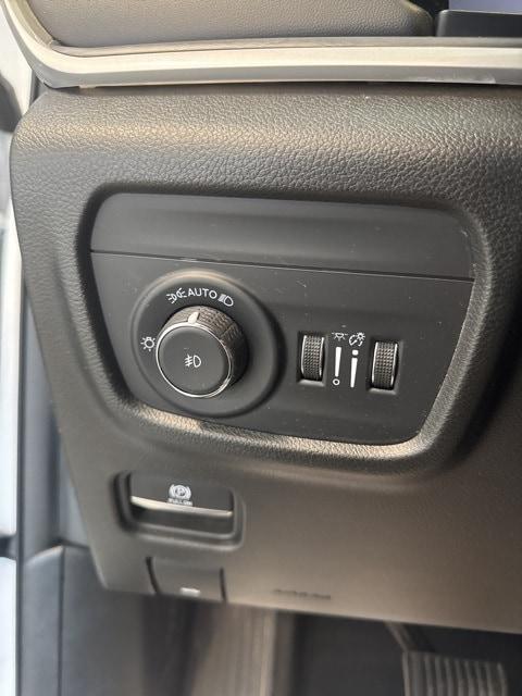 used 2023 Jeep Grand Cherokee car, priced at $29,962