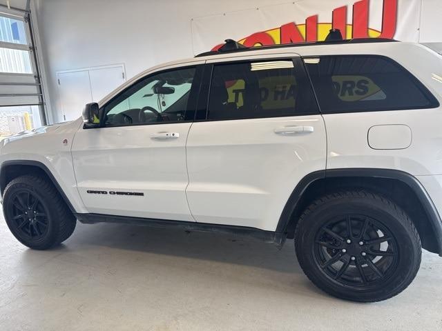 used 2021 Jeep Grand Cherokee car, priced at $30,999