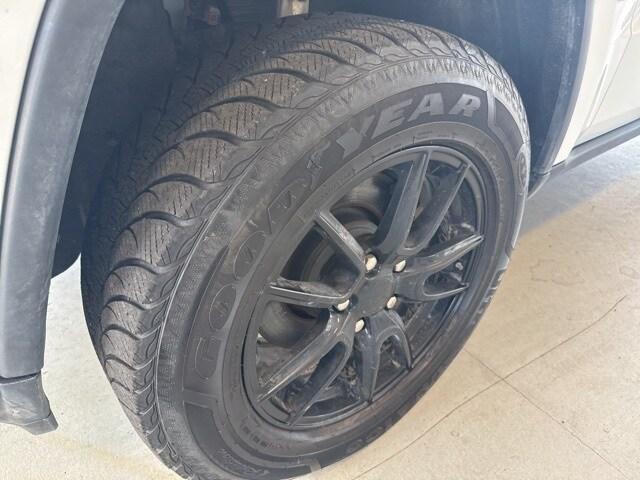 used 2021 Jeep Grand Cherokee car, priced at $29,994