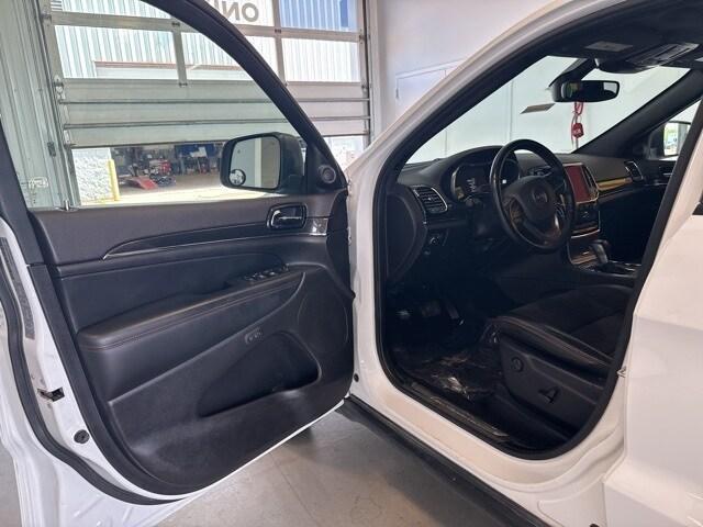used 2021 Jeep Grand Cherokee car, priced at $30,999