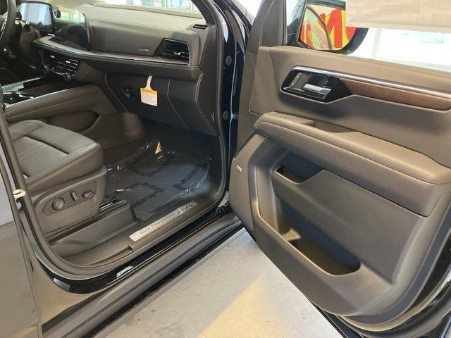 new 2025 Chevrolet Tahoe car, priced at $85,176