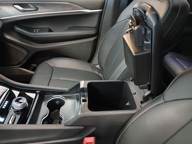 new 2025 Jeep Grand Cherokee car, priced at $49,180