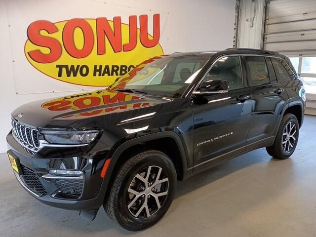 new 2025 Jeep Grand Cherokee car, priced at $49,180