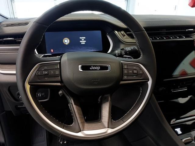 new 2025 Jeep Grand Cherokee car, priced at $49,180