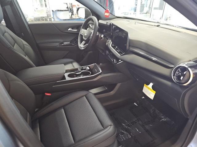new 2026 Chevrolet Equinox car, priced at $34,370