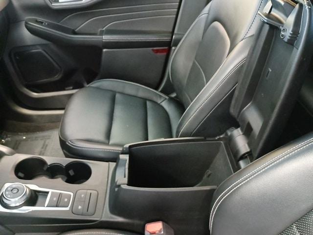 used 2022 Ford Escape car, priced at $22,931