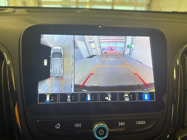 used 2024 Chevrolet Equinox car, priced at $28,992