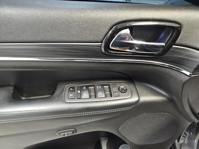 used 2021 Jeep Grand Cherokee car, priced at $23,698