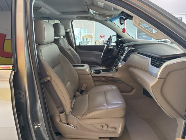 used 2019 GMC Yukon car, priced at $33,999