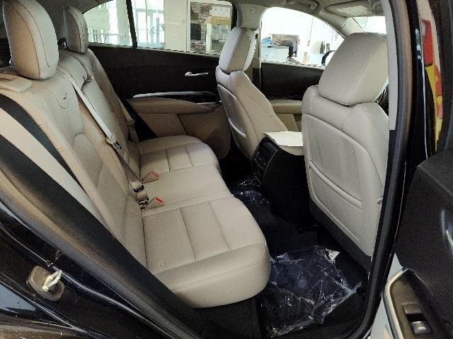 used 2021 Cadillac XT4 car, priced at $21,999