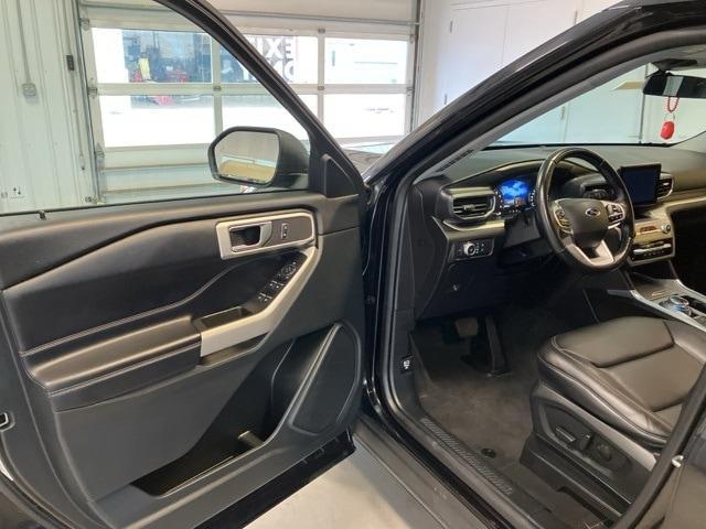 used 2022 Ford Explorer car, priced at $27,993