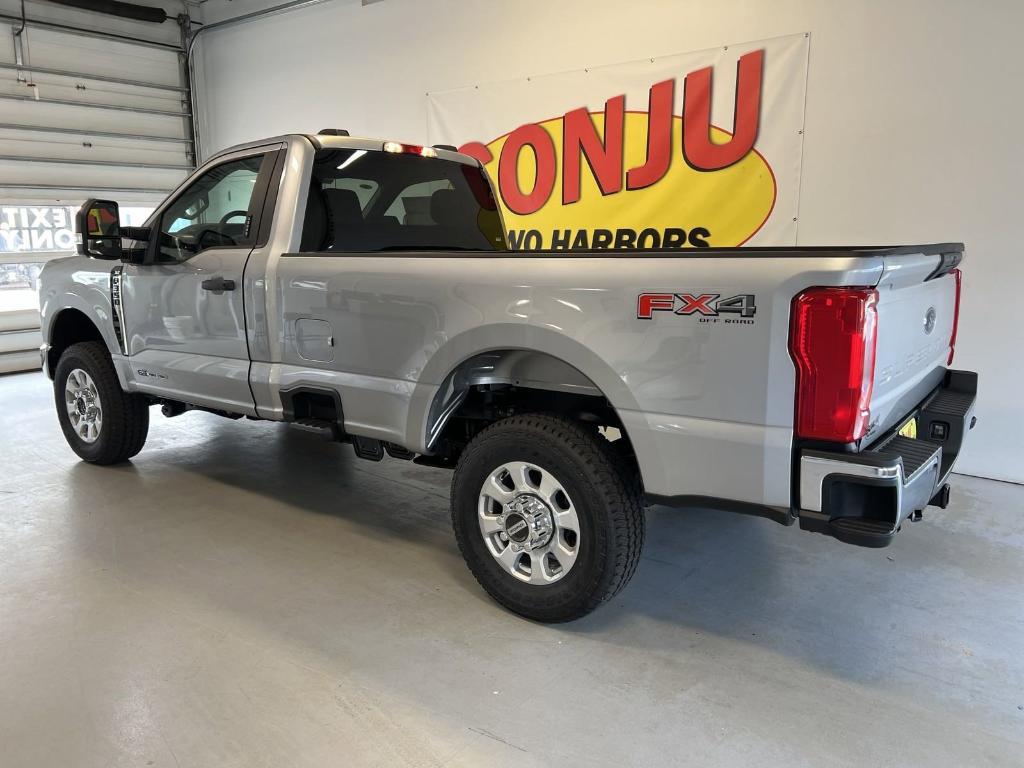 new 2024 Ford F-350 car, priced at $58,650