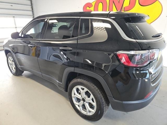 new 2025 Jeep Compass car, priced at $28,585