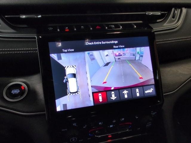 new 2025 Jeep Grand Cherokee car, priced at $52,180