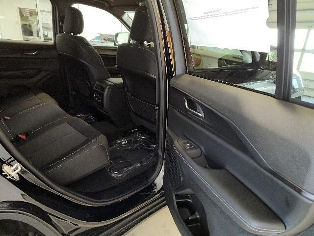 new 2025 Jeep Grand Cherokee car, priced at $40,415