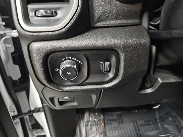 new 2025 Ram 1500 car, priced at $44,570