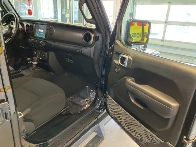 used 2022 Jeep Gladiator car, priced at $28,749