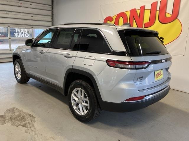 new 2025 Jeep Grand Cherokee car, priced at $38,415