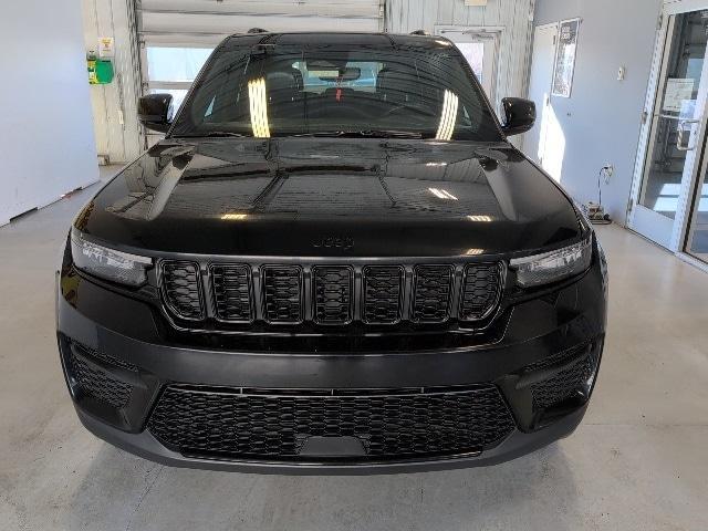 used 2023 Jeep Grand Cherokee car, priced at $30,920