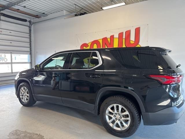 used 2023 Chevrolet Traverse car, priced at $25,899