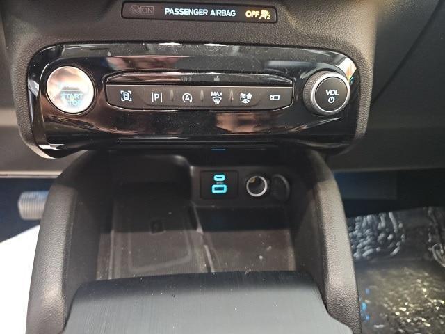 used 2023 Ford Escape car, priced at $27,989