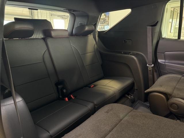 new 2025 Chevrolet Traverse car, priced at $58,620