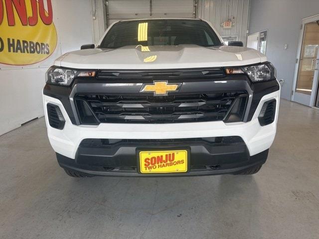 new 2025 Chevrolet Colorado car, priced at $39,098