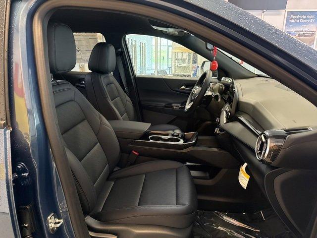 new 2026 Chevrolet Equinox car, priced at $32,695