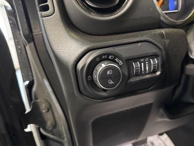 used 2022 Jeep Gladiator car, priced at $36,499