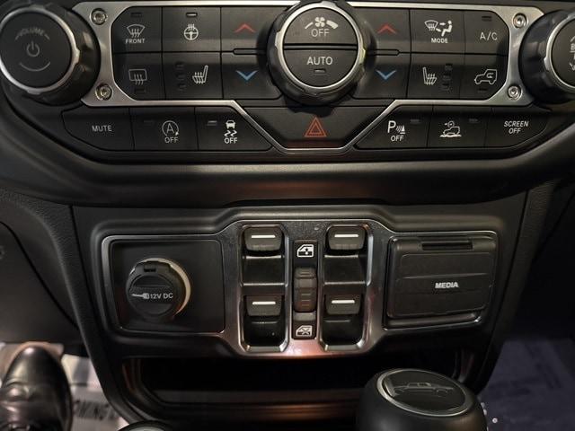 used 2022 Jeep Gladiator car, priced at $36,499