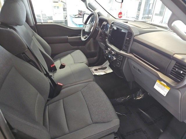 new 2025 Ford F-150 car, priced at $50,102