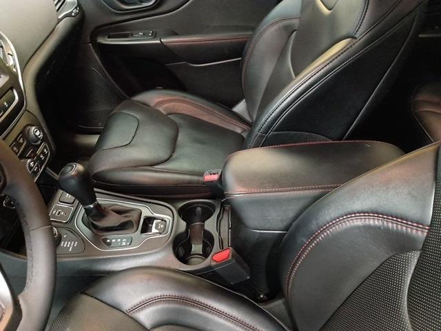 used 2022 Jeep Cherokee car, priced at $27,967