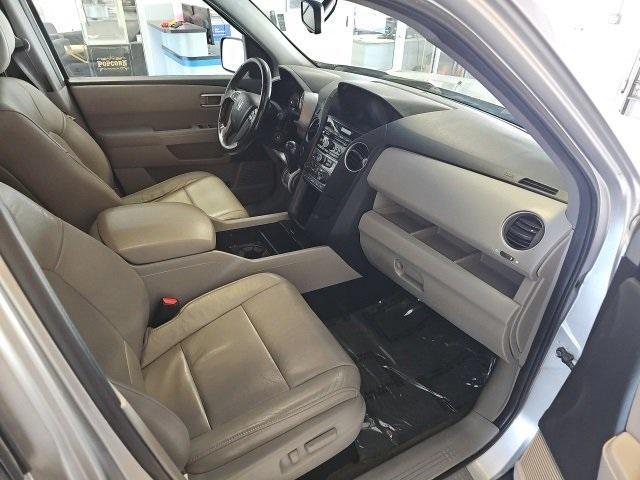 used 2014 Honda Pilot car, priced at $14,989