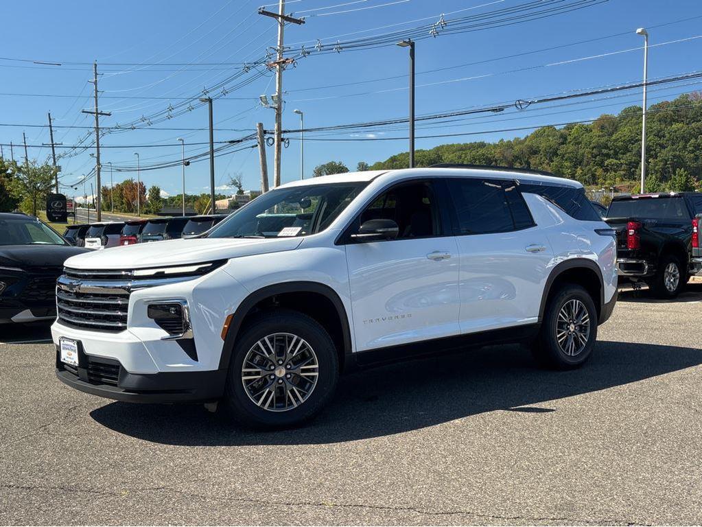 new 2026 Chevrolet Traverse car, priced at $46,215