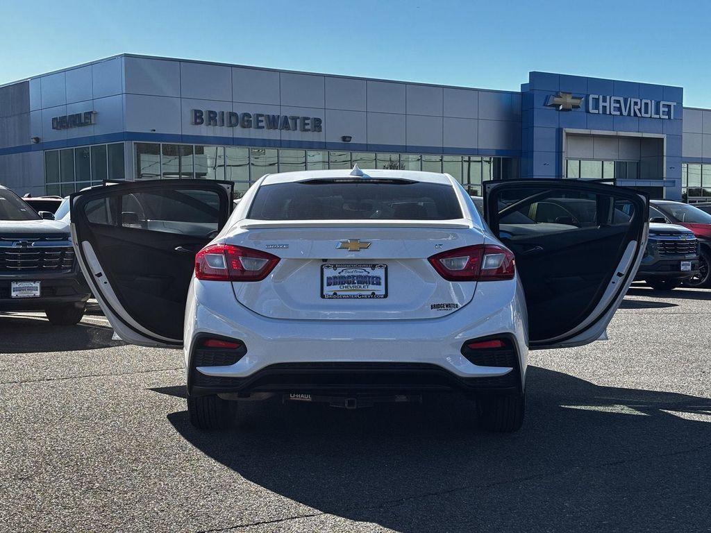 used 2017 Chevrolet Cruze car, priced at $6,650