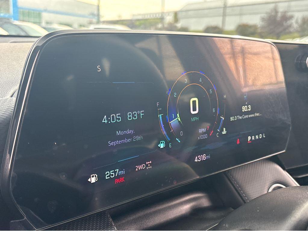 new 2025 Chevrolet Equinox car, priced at $33,090