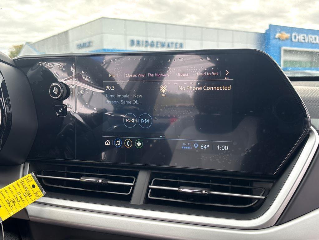 new 2025 Chevrolet Trax car, priced at $24,854