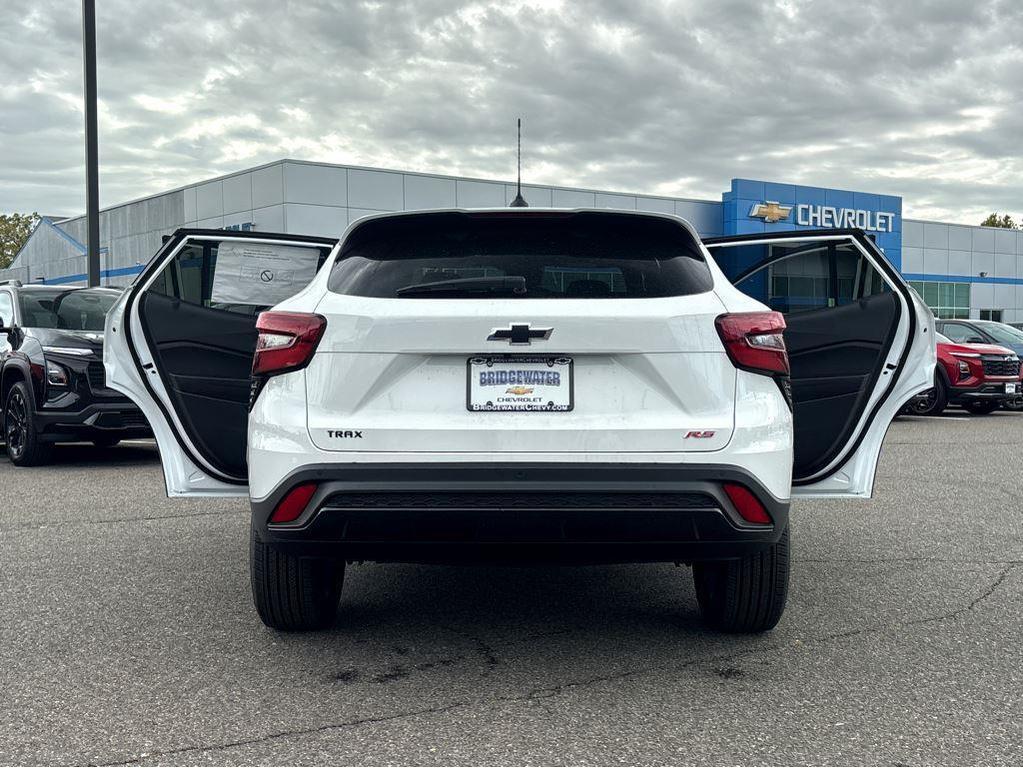 new 2025 Chevrolet Trax car, priced at $24,854