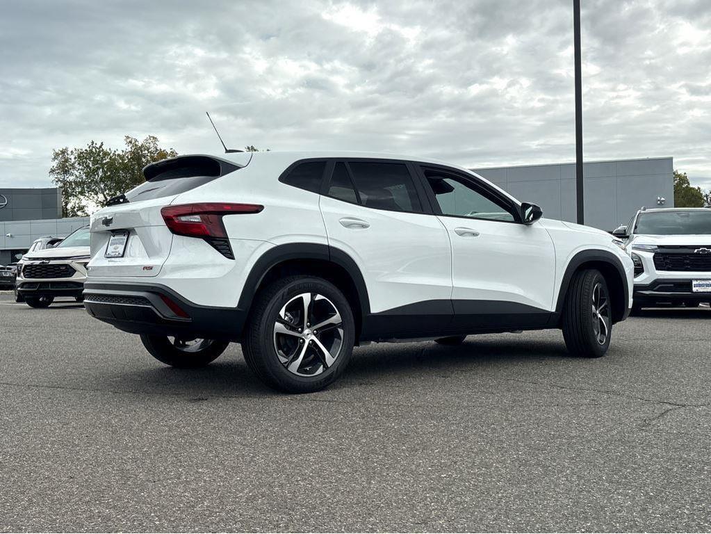 new 2025 Chevrolet Trax car, priced at $24,854