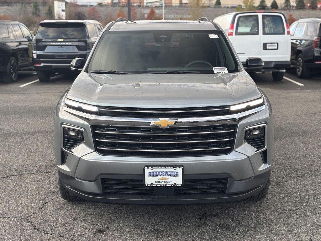 new 2026 Chevrolet Traverse car, priced at $47,620