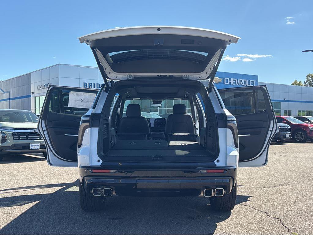 new 2026 Chevrolet Traverse car, priced at $61,790