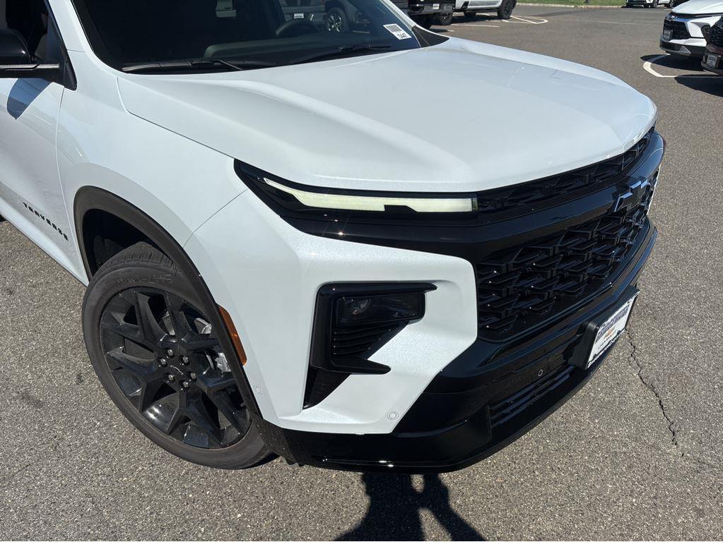 new 2026 Chevrolet Traverse car, priced at $61,790