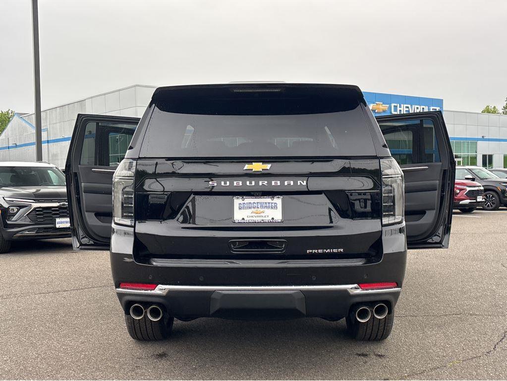 new 2025 Chevrolet Suburban car, priced at $84,832