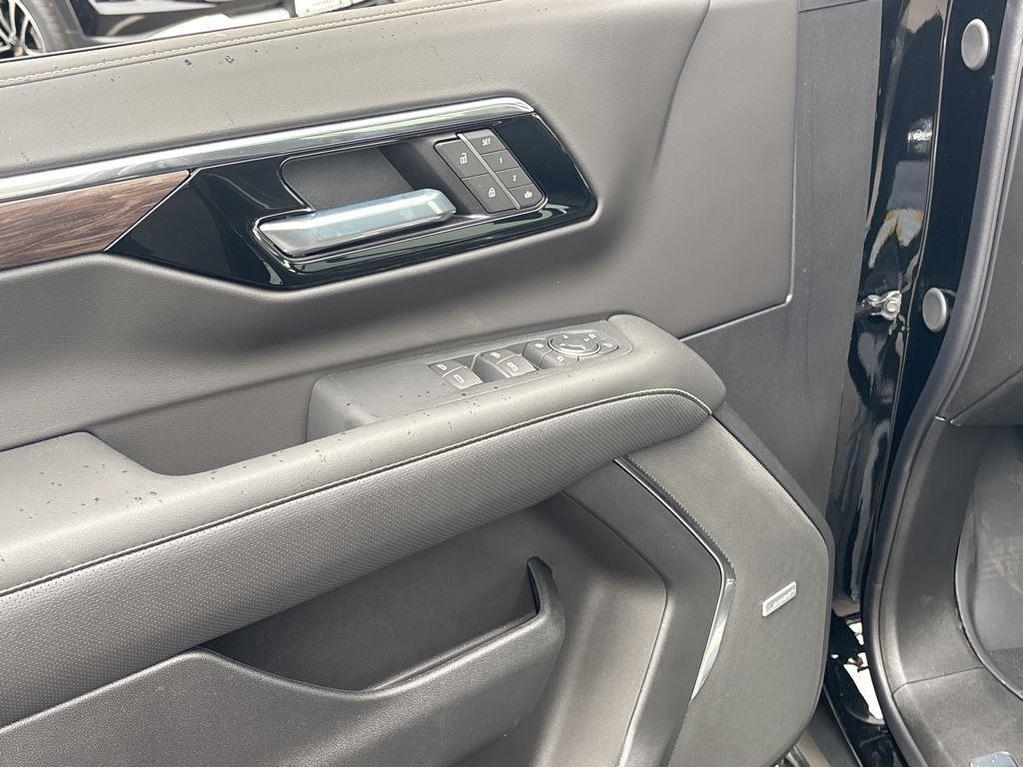 new 2025 Chevrolet Suburban car, priced at $84,832