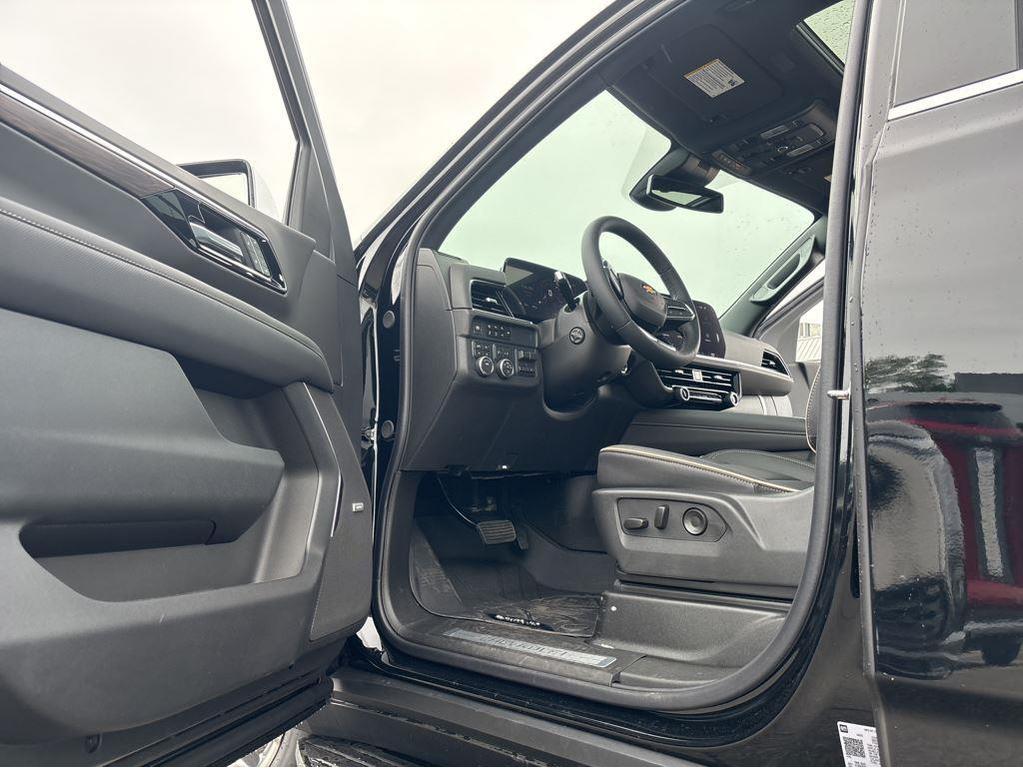 new 2025 Chevrolet Suburban car, priced at $84,832