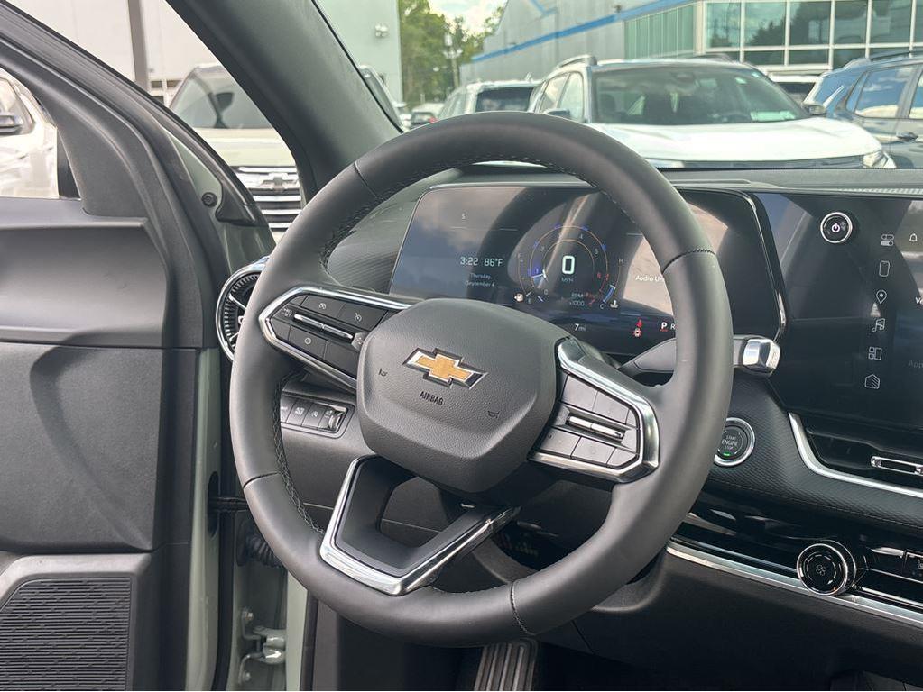 new 2026 Chevrolet Equinox car, priced at $32,815