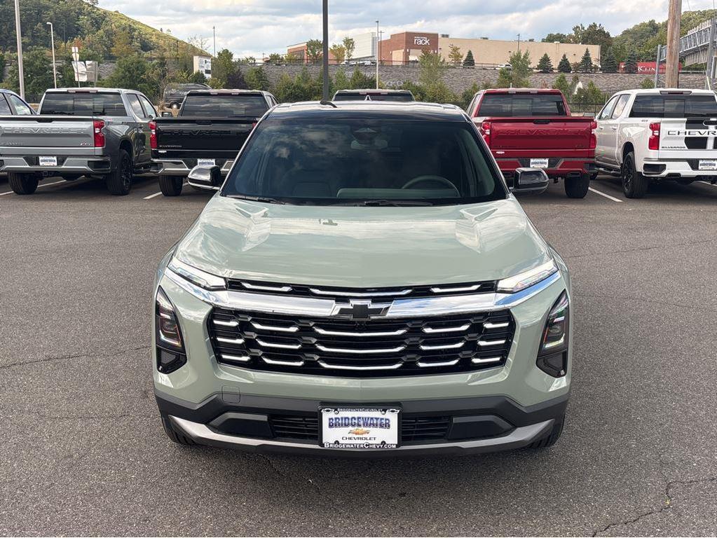 new 2026 Chevrolet Equinox car, priced at $32,815
