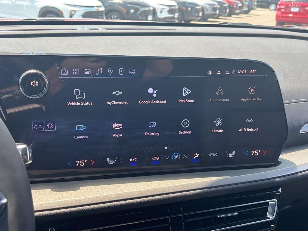 new 2025 Chevrolet Traverse car, priced at $48,329