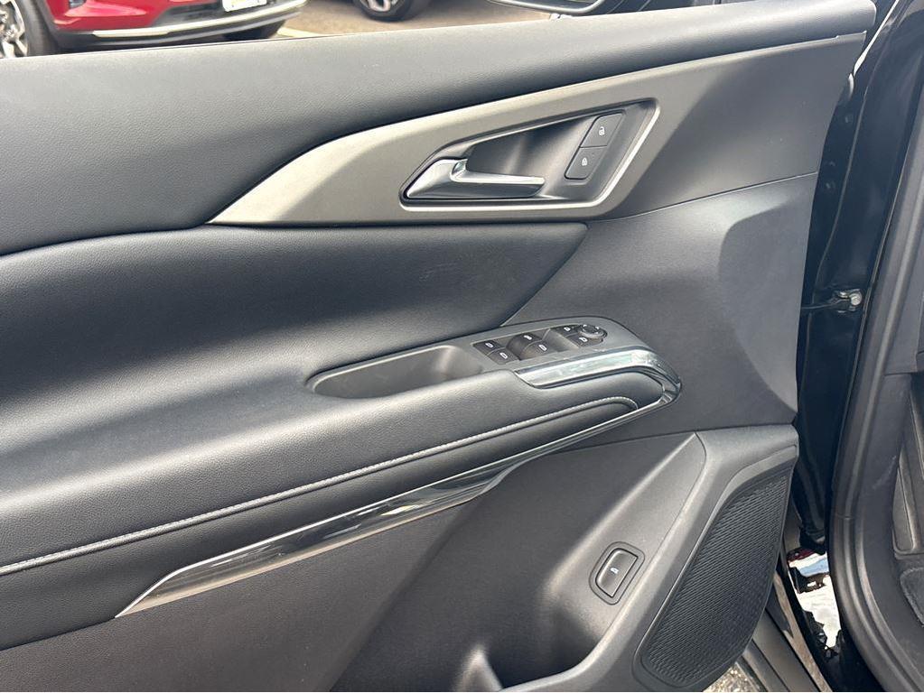 new 2025 Chevrolet Traverse car, priced at $47,840
